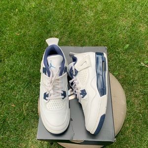 Jordan 4 legend blue “columbia” gs